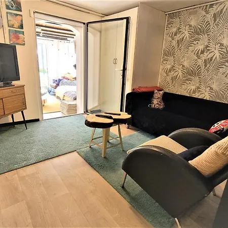 Appartement, Atelier D'artiste Apartment *