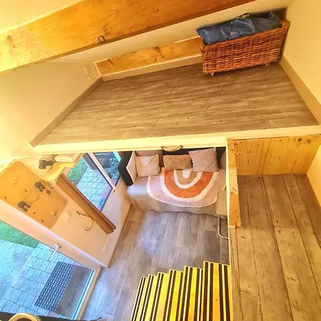 Apartment Appartement, Atelier D'artiste