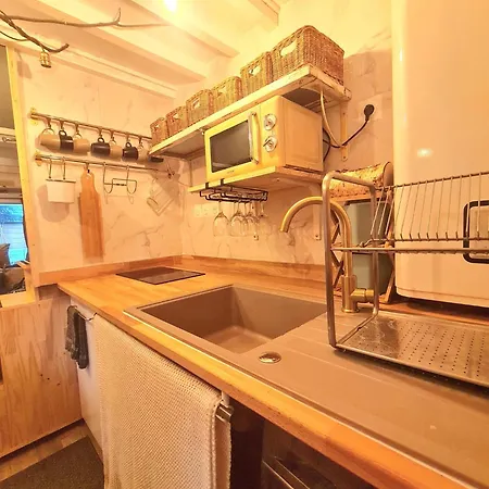 Appartement, Atelier D'artiste Apartment *
